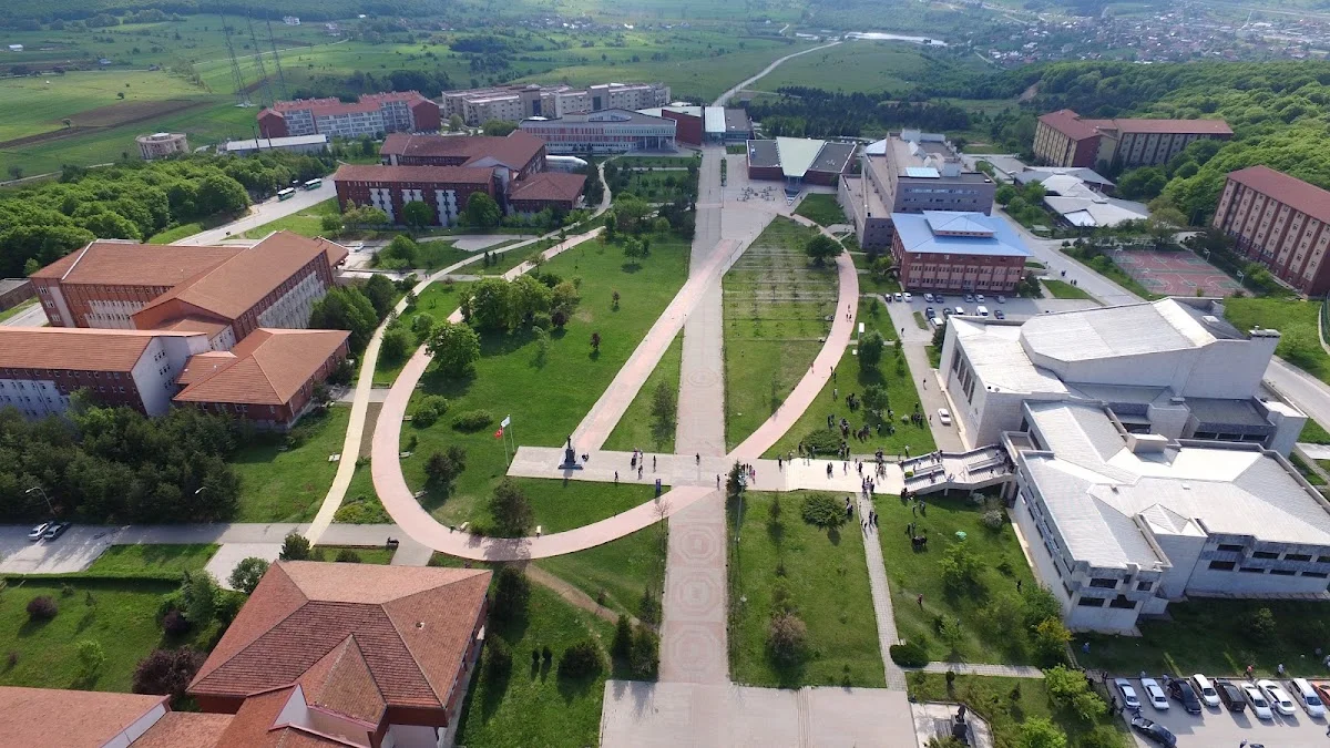 BOLU ABANT İZZET BAYSAL ÜNİVERSİTESİ Kampüs Fotoğrafı