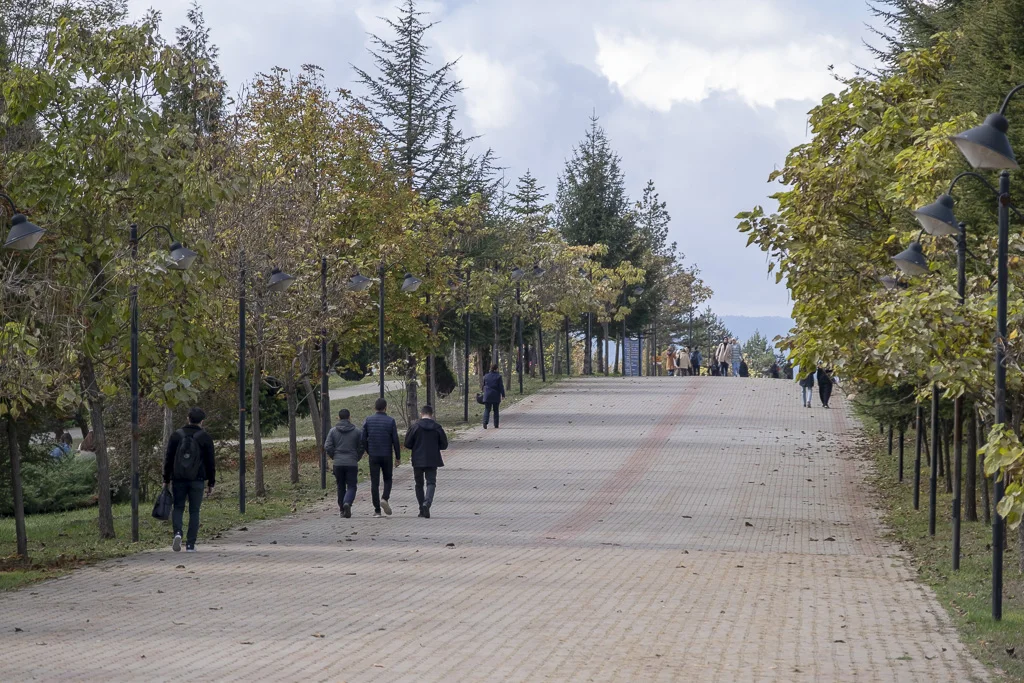 BOLU ABANT İZZET BAYSAL ÜNİVERSİTESİ Kampüs Fotoğrafı
