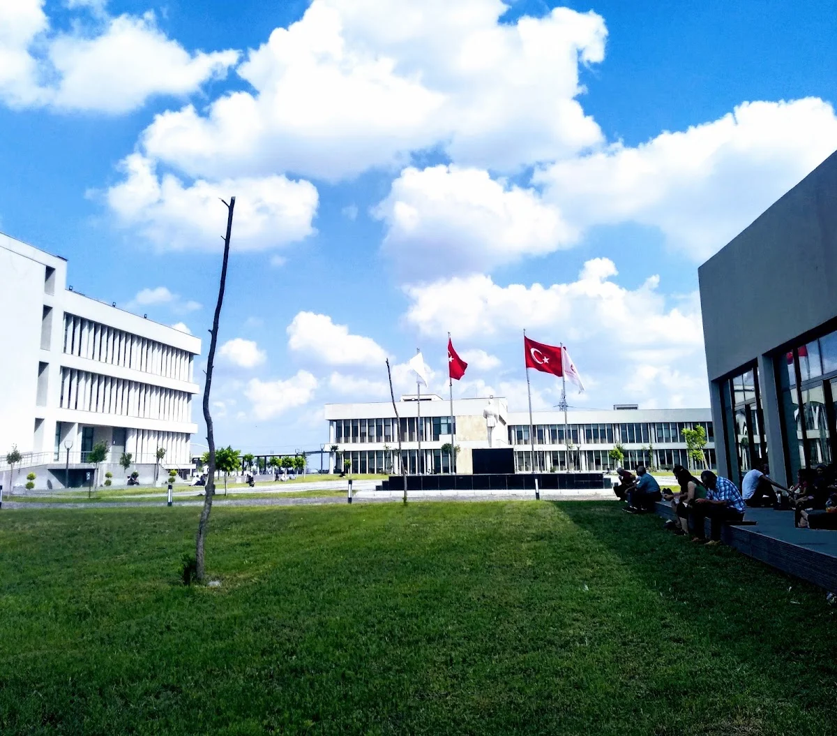 ADANA ALPARSLAN TÜRKEŞ BİLİM VE TEKNOLOJİ ÜNİVERSİTESİ Kampüs Fotoğrafı