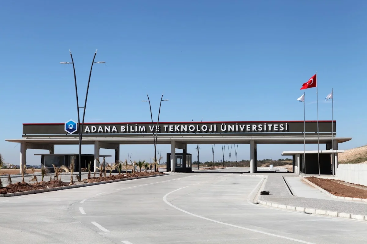 ADANA ALPARSLAN TÜRKEŞ BİLİM VE TEKNOLOJİ ÜNİVERSİTESİ Kampüs Fotoğrafı