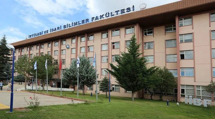 ANKARA HACI BAYRAM VELİ ÜNİVERSİTESİ Kampüs Fotoğrafı