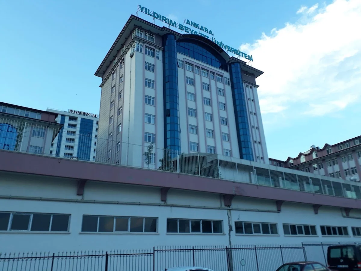 ANKARA YILDIRIM BEYAZIT ÜNİVERSİTESİ Kampüs Fotoğrafı