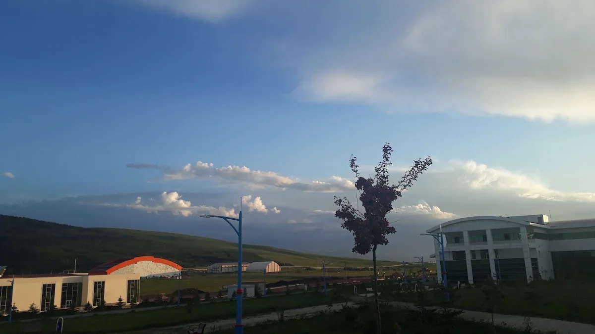 ARDAHAN ÜNİVERSİTESİ Kampüs Fotoğrafı