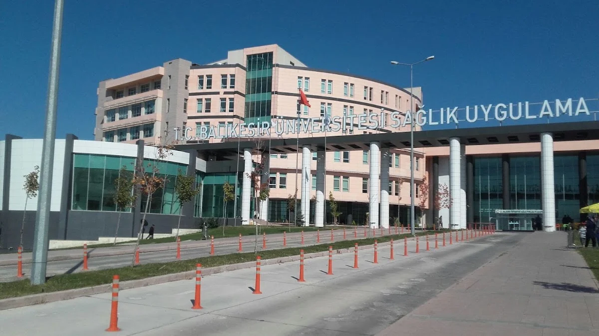 BALIKESİR ÜNİVERSİTESİ Kampüs Fotoğrafı