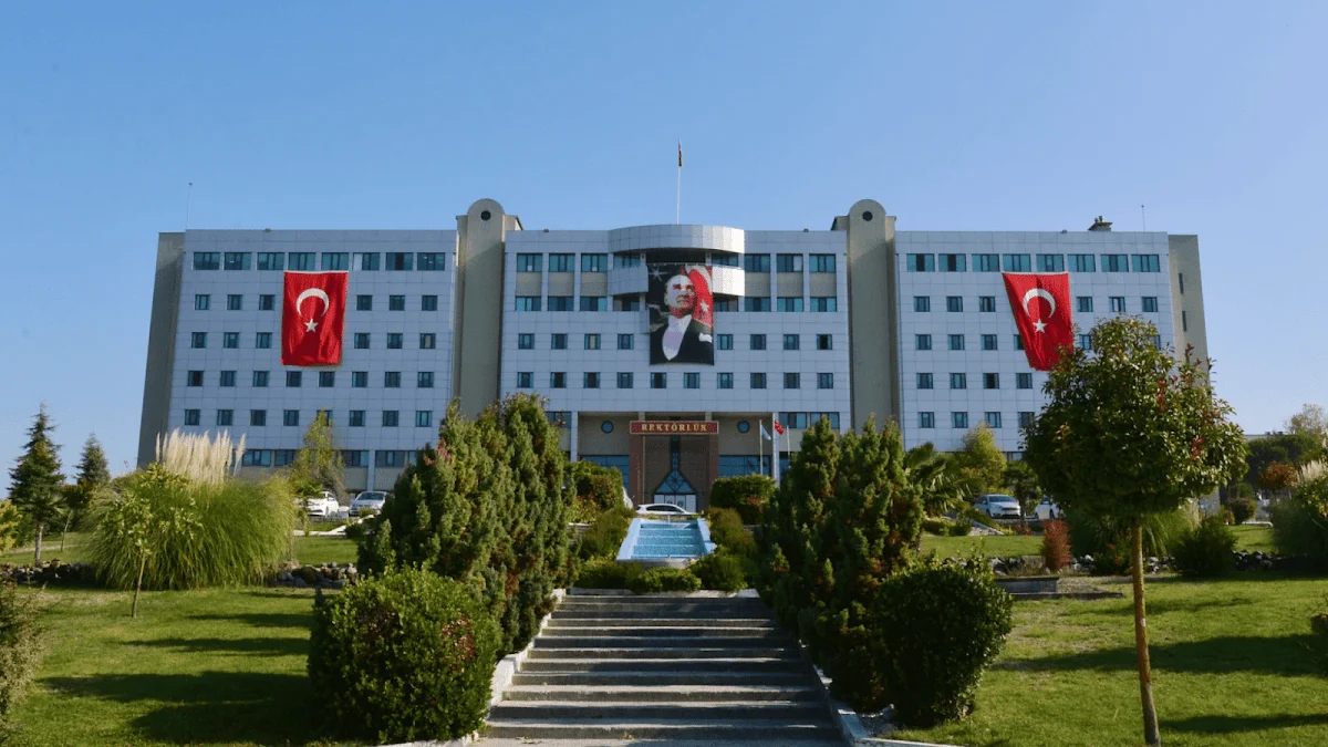 BALIKESİR ÜNİVERSİTESİ