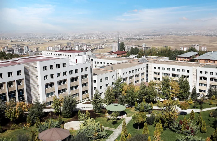 BAŞKENT ÜNİVERSİTESİ Kampüs Fotoğrafı