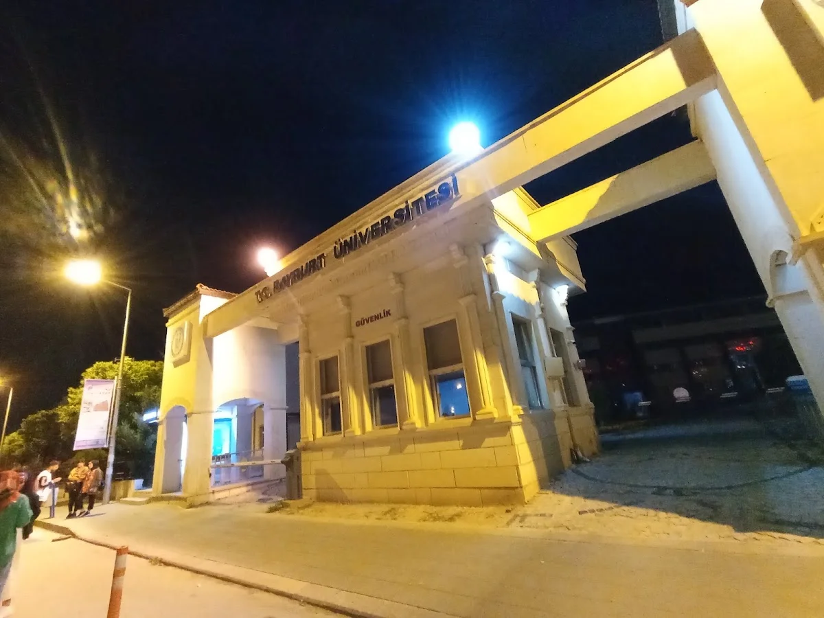 BAYBURT ÜNİVERSİTESİ Kampüs Fotoğrafı
