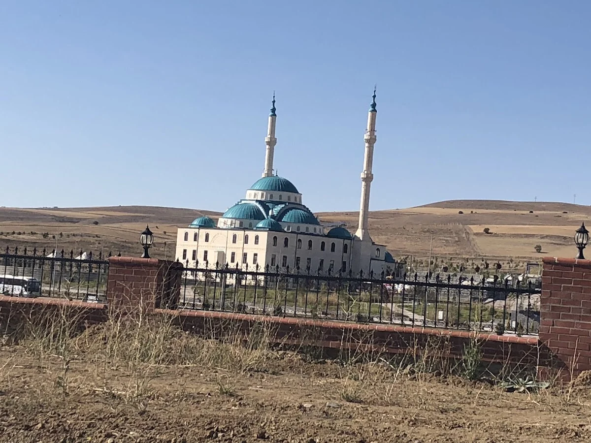 BAYBURT ÜNİVERSİTESİ Kampüs Fotoğrafı
