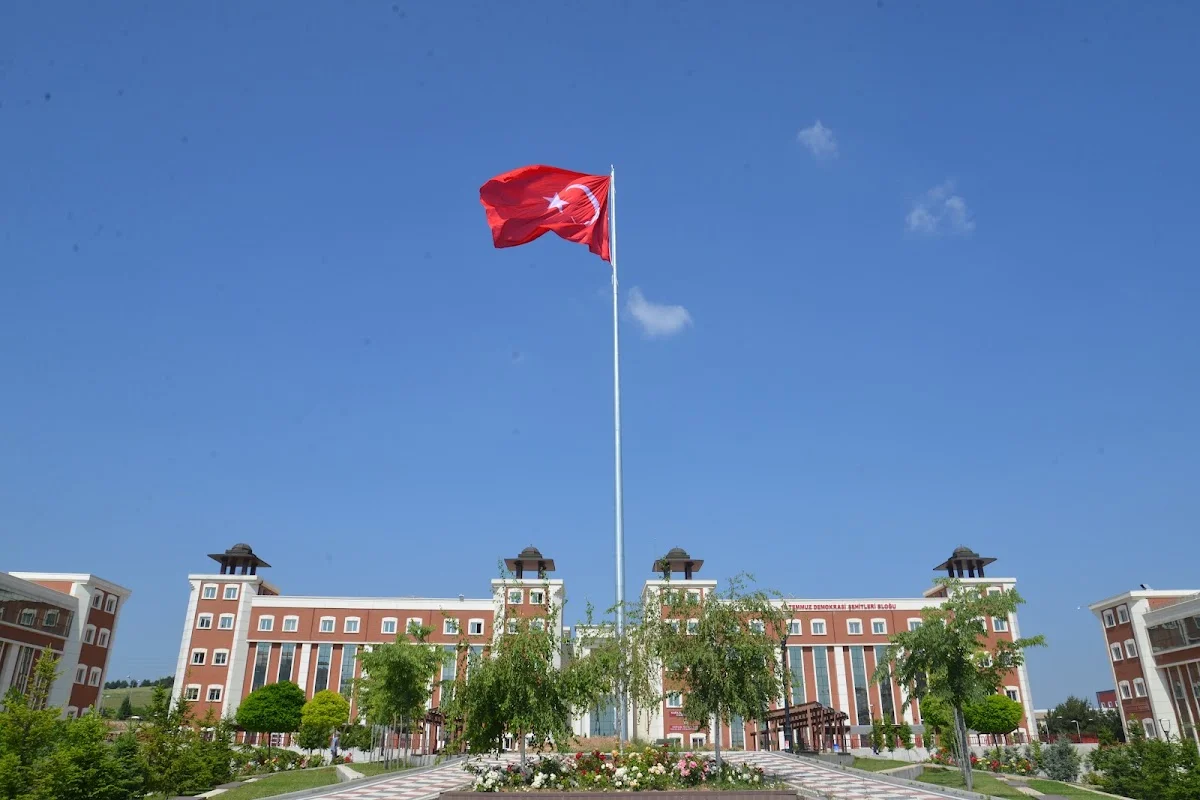 BİLECİK ŞEYH EDEBALİ ÜNİVERSİTESİ
