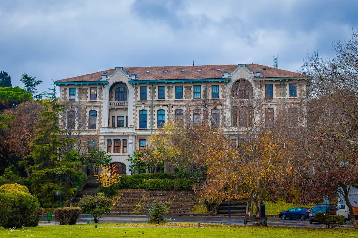 BOĞAZİÇİ ÜNİVERSİTESİ Kampüs Fotoğrafı