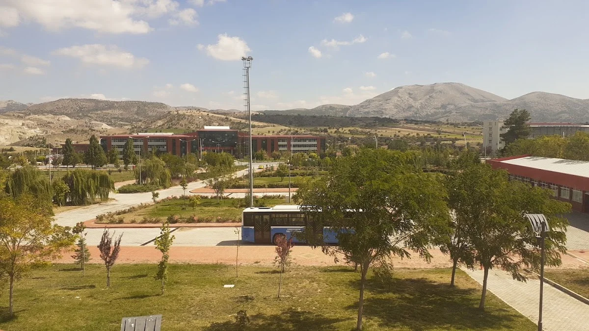 BURDUR MEHMET AKİF ERSOY ÜNİVERSİTESİ Kampüs Fotoğrafı