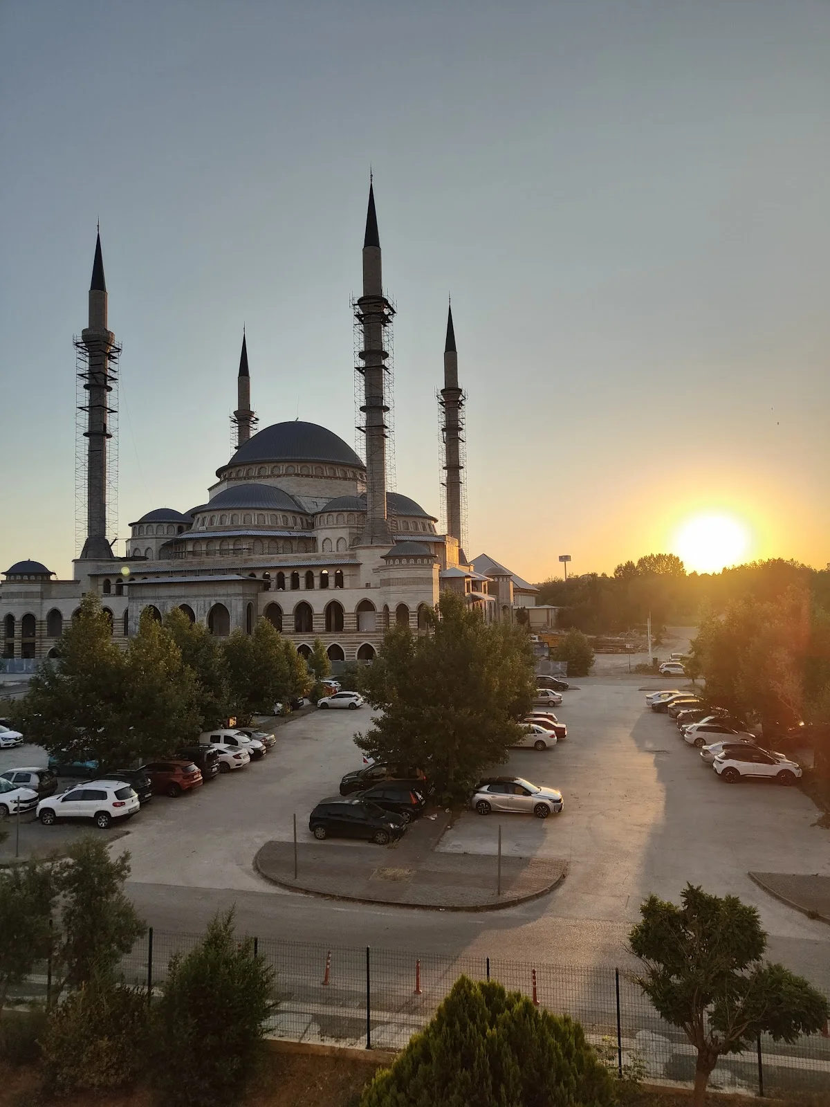 BURSA ULUDAĞ ÜNİVERSİTESİ Kampüs Fotoğrafı