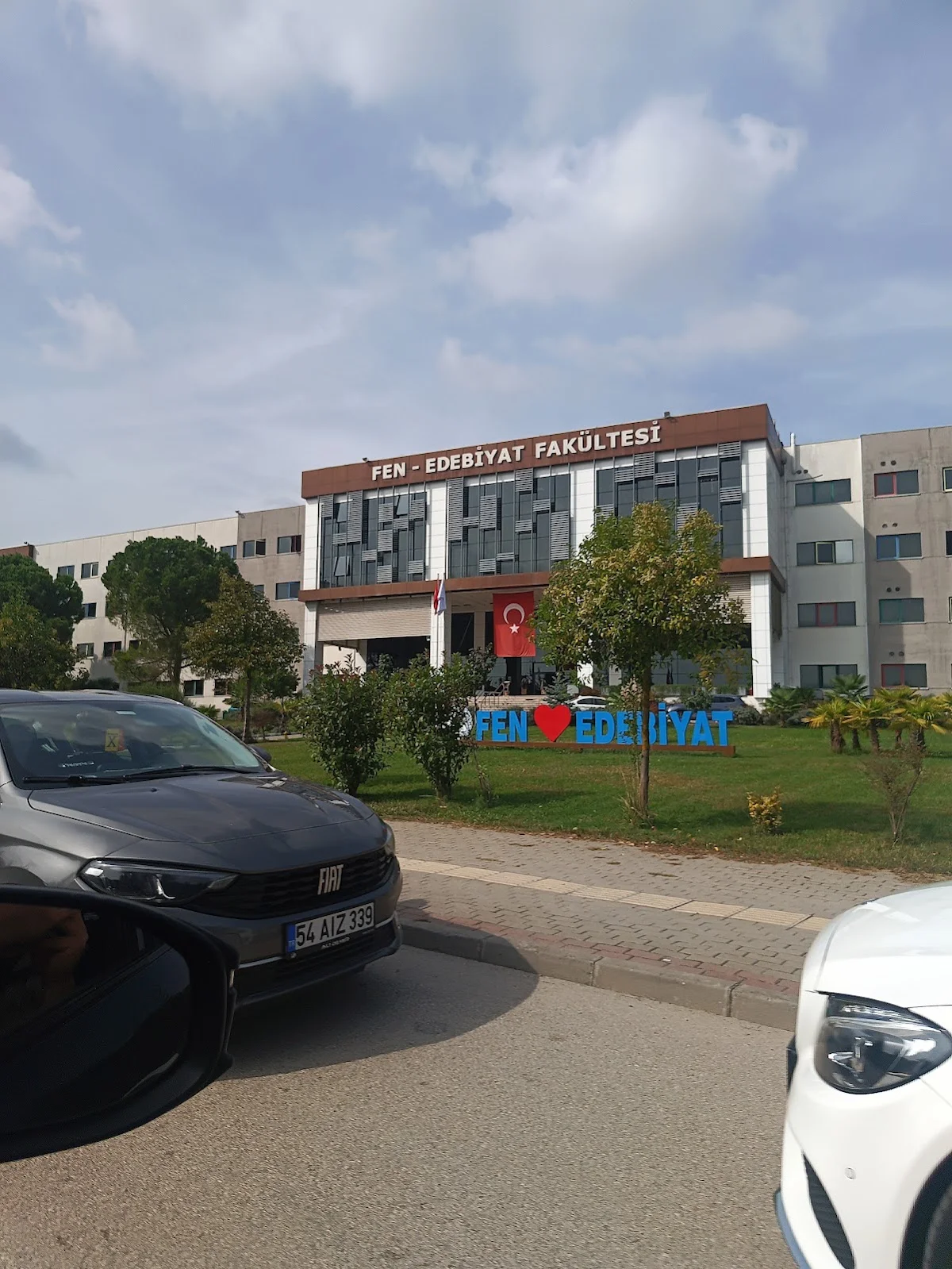 BURSA ULUDAĞ ÜNİVERSİTESİ Kampüs Fotoğrafı