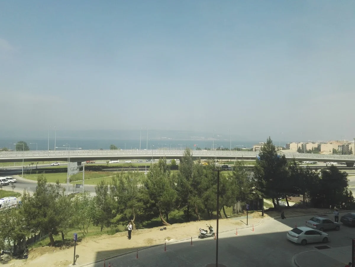 ÇANAKKALE ONSEKİZ MART ÜNİVERSİTESİ Kampüs Fotoğrafı