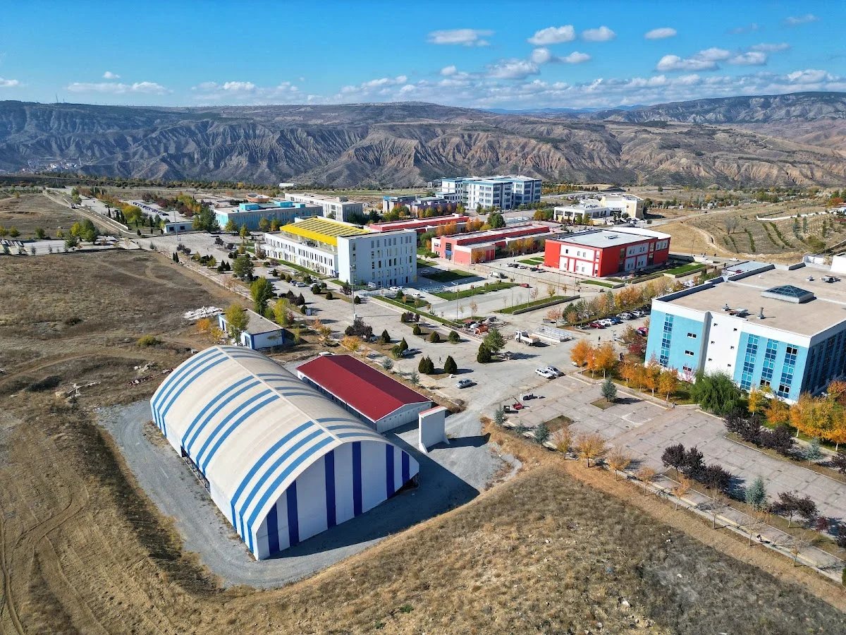 ÇANKIRI KARATEKİN ÜNİVERSİTESİ Kampüs Fotoğrafı