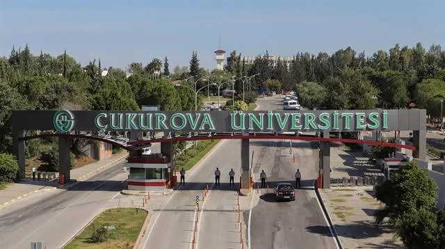 ÇUKUROVA ÜNİVERSİTESİ Kampüs Fotoğrafı