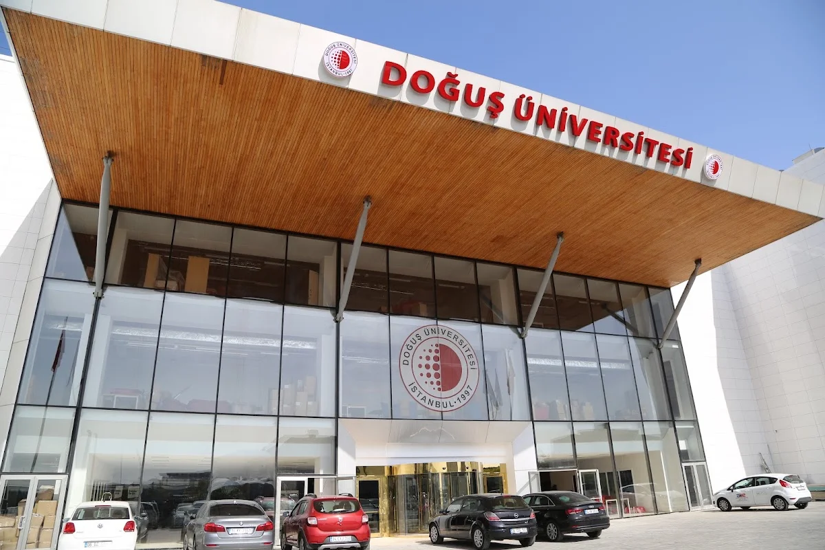 DOĞUŞ ÜNİVERSİTESİ Kampüs Fotoğrafı