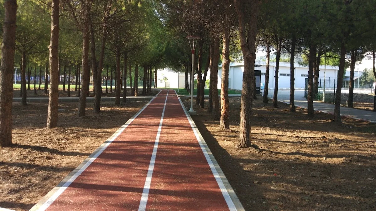 EGE ÜNİVERSİTESİ Kampüs Fotoğrafı