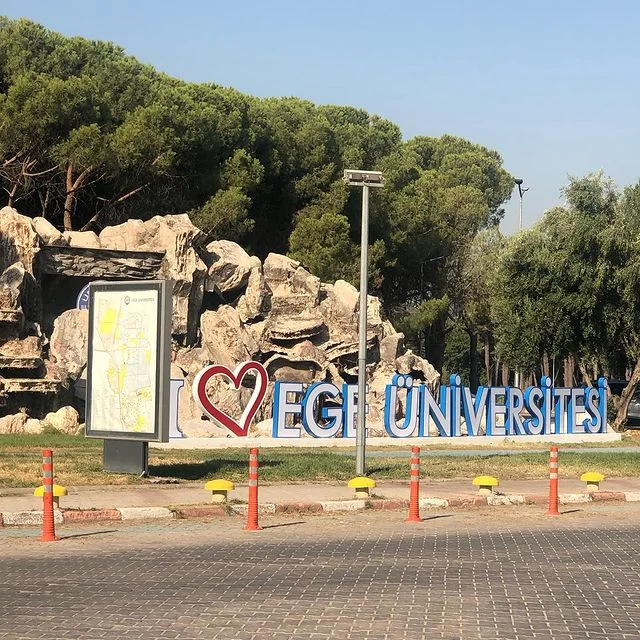 EGE ÜNİVERSİTESİ