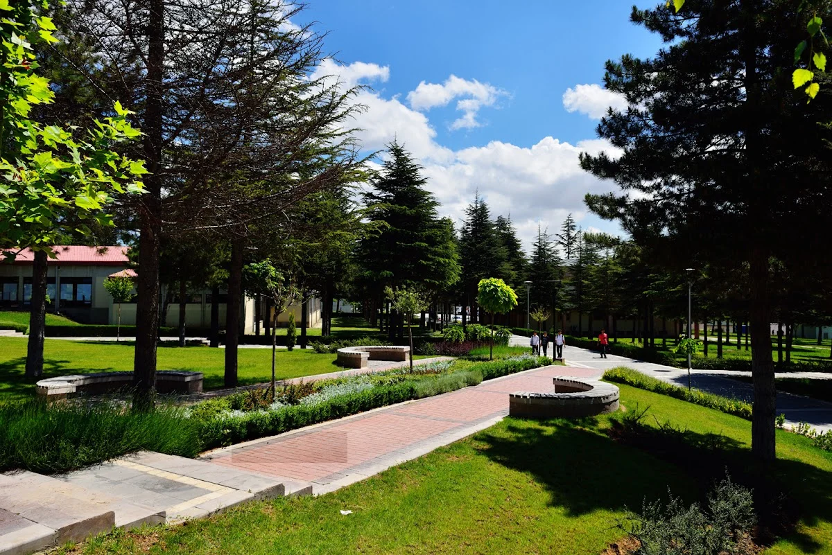 FIRAT ÜNİVERSİTESİ Kampüs Fotoğrafı