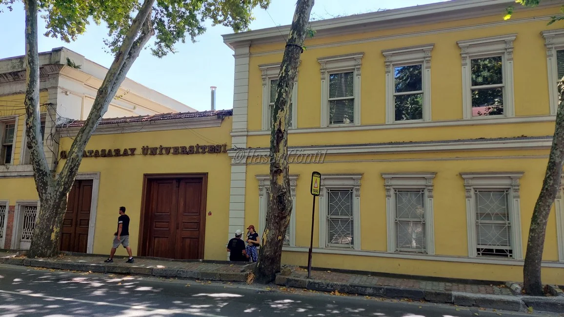 GALATASARAY ÜNİVERSİTESİ Kampüs Fotoğrafı