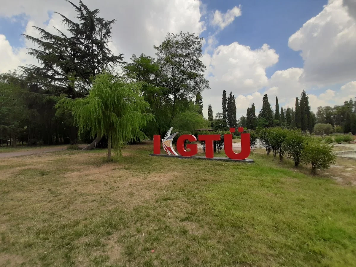 GEBZE TEKNİK ÜNİVERSİTESİ Kampüs Fotoğrafı