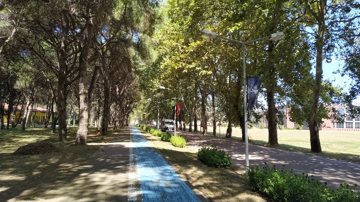 GEBZE TEKNİK ÜNİVERSİTESİ Kampüs Fotoğrafı