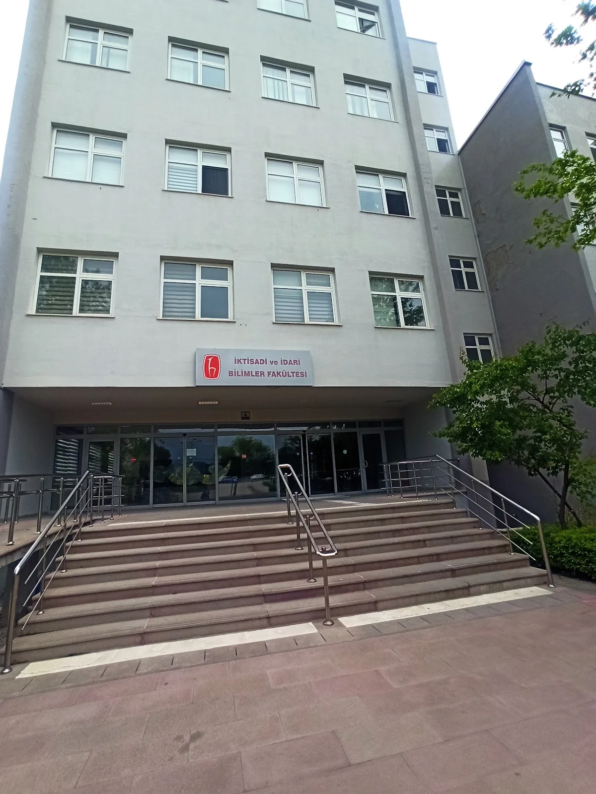 HACETTEPE ÜNİVERSİTESİ Kampüs Fotoğrafı