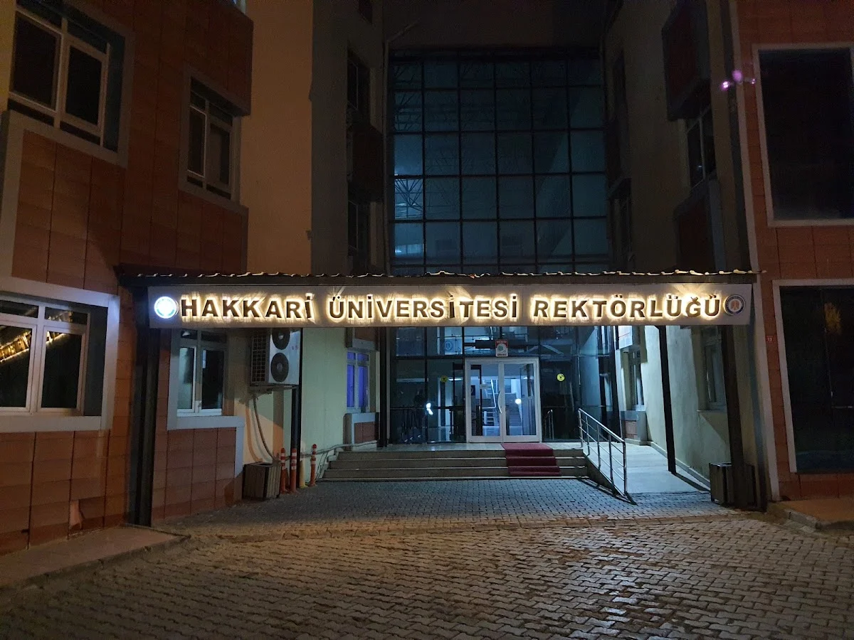 HAKKARİ ÜNİVERSİTESİ Kampüs Fotoğrafı