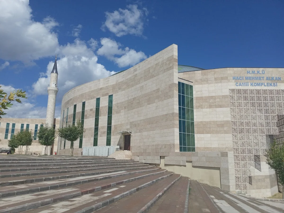 HATAY MUSTAFA KEMAL ÜNİVERSİTESİ Kampüs Fotoğrafı