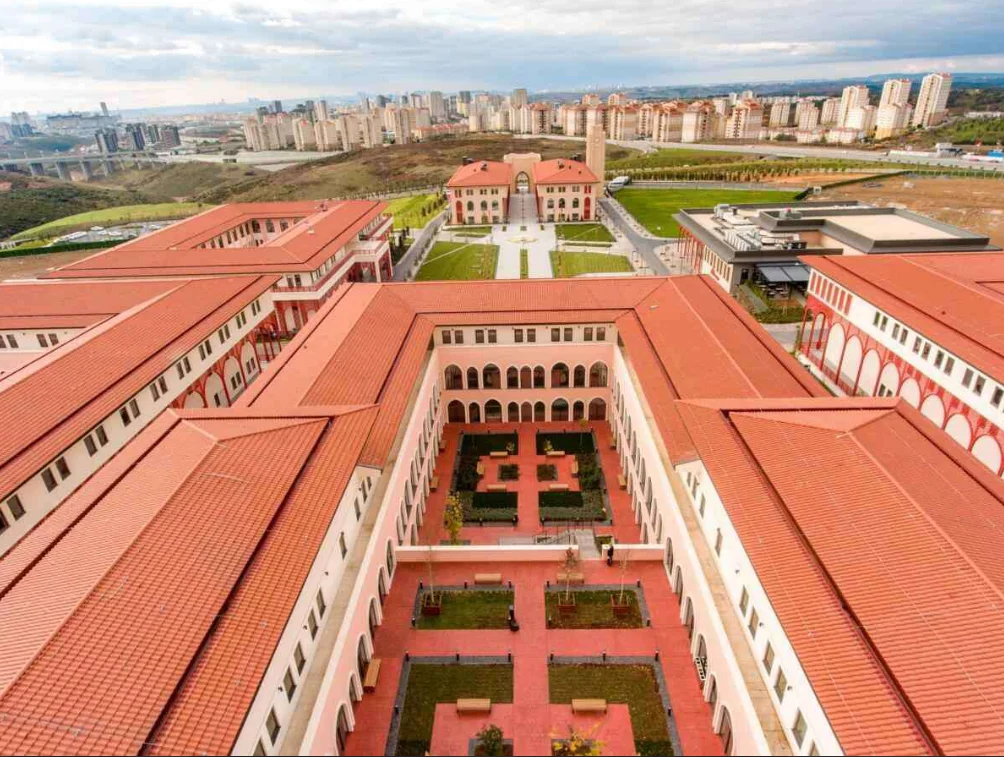 İBN HALDUN ÜNİVERSİTESİ Kampüs Fotoğrafı