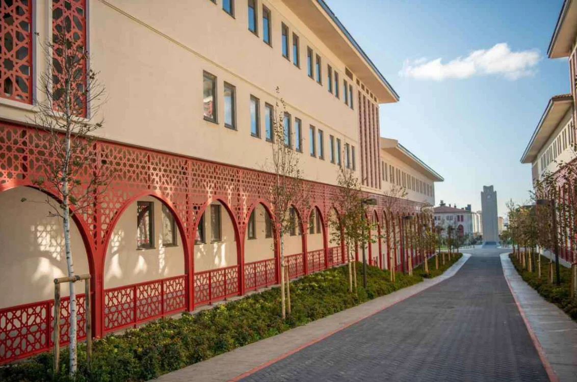 İBN HALDUN ÜNİVERSİTESİ Kampüs Fotoğrafı
