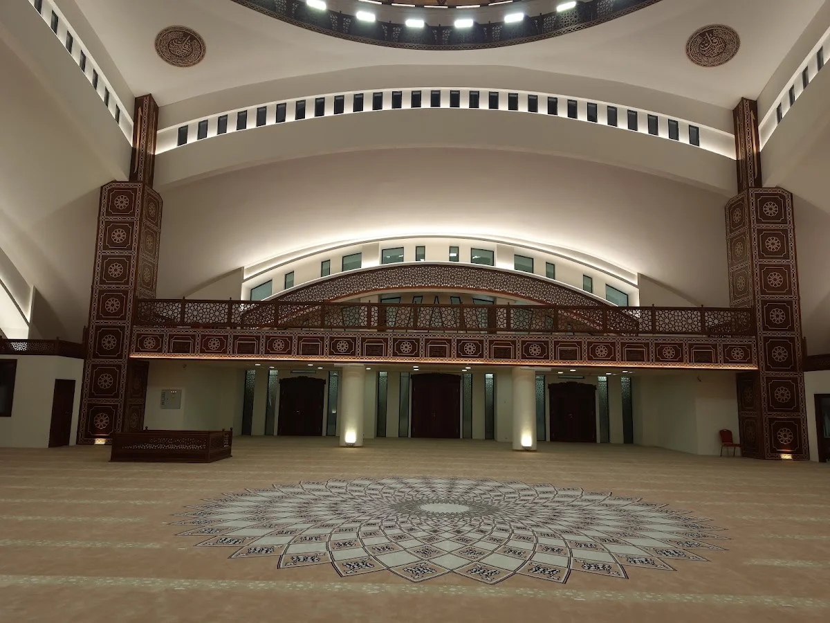 İNÖNÜ ÜNİVERSİTESİ Kampüs Fotoğrafı