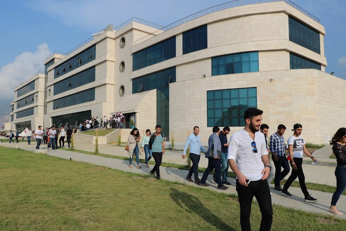 İSKENDERUN TEKNİK ÜNİVERSİTESİ Kampüs Fotoğrafı