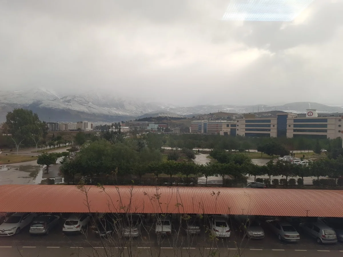İSKENDERUN TEKNİK ÜNİVERSİTESİ Kampüs Fotoğrafı