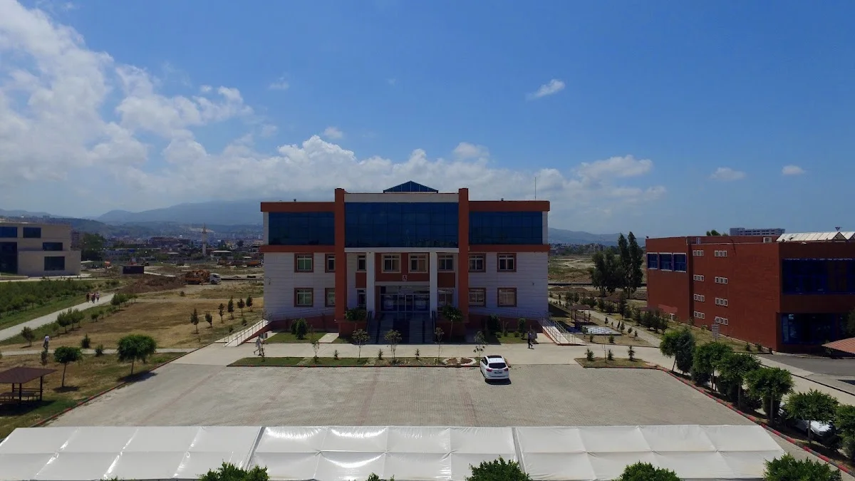 İSKENDERUN TEKNİK ÜNİVERSİTESİ Kampüs Fotoğrafı