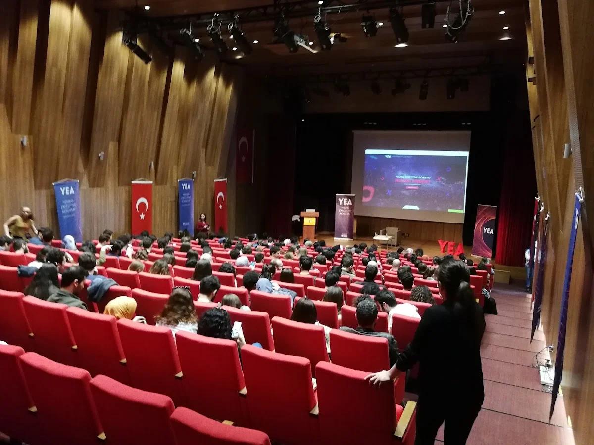 İSTANBUL TİCARET ÜNİVERSİTESİ Kampüs Fotoğrafı