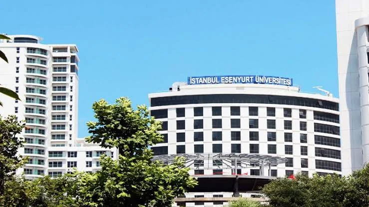 İSTANBUL ESENYURT ÜNİVERSİTESİ Kampüs Fotoğrafı