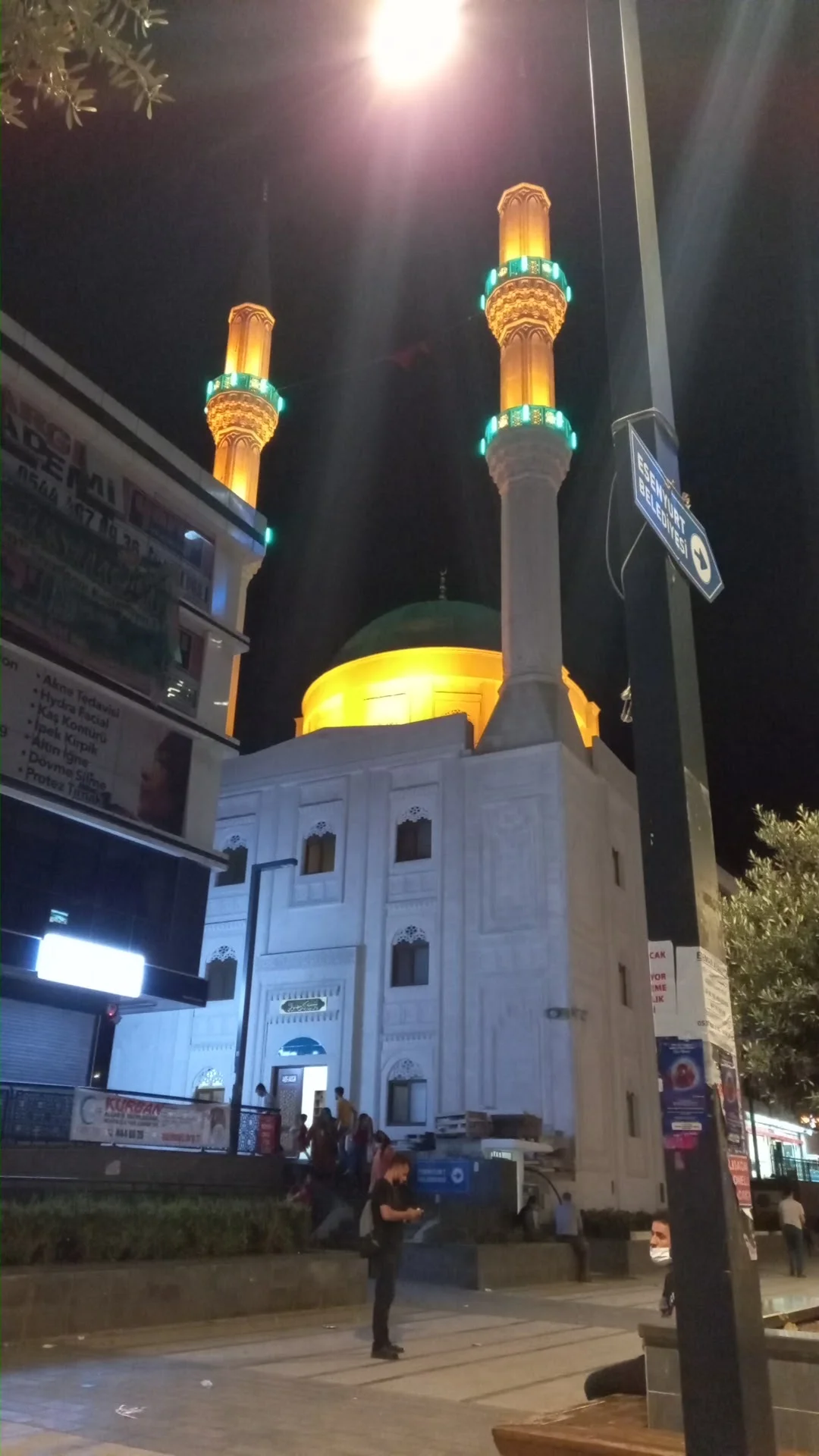 İSTANBUL ESENYURT ÜNİVERSİTESİ Kampüs Fotoğrafı