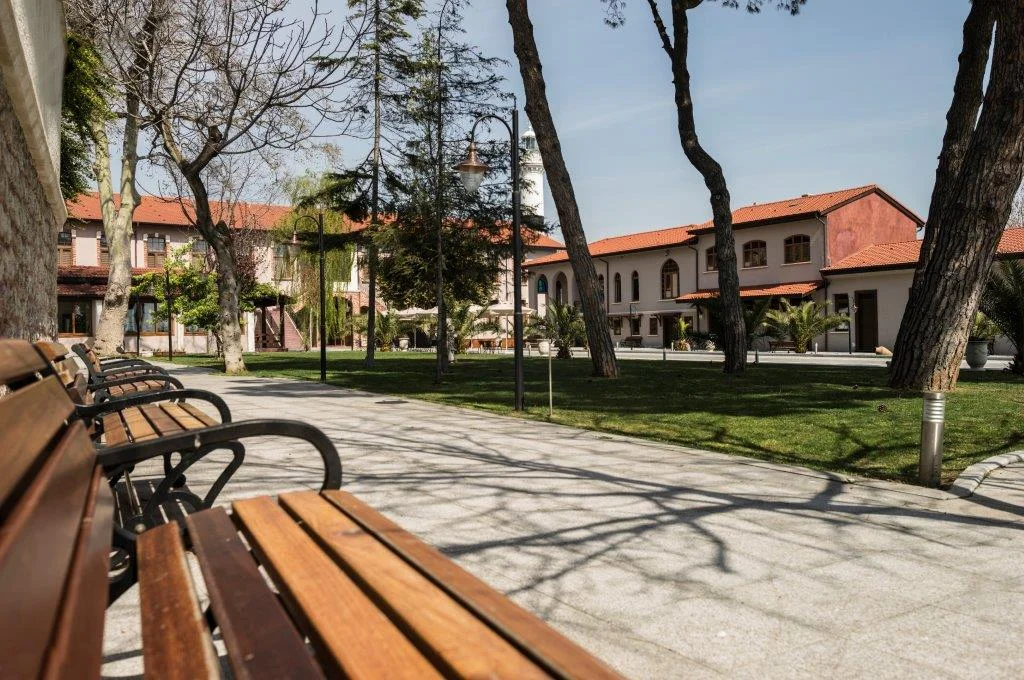 ISTANBUL VOCATİONAL SCHOOL OF HEALTH AND SOCİAL SCİENCES Kampüs Fotoğrafı