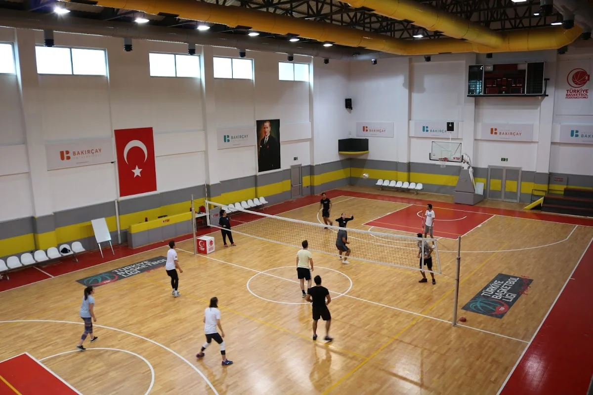 İZMİR BAKIRÇAY ÜNİVERSİTESİ Kampüs Fotoğrafı
