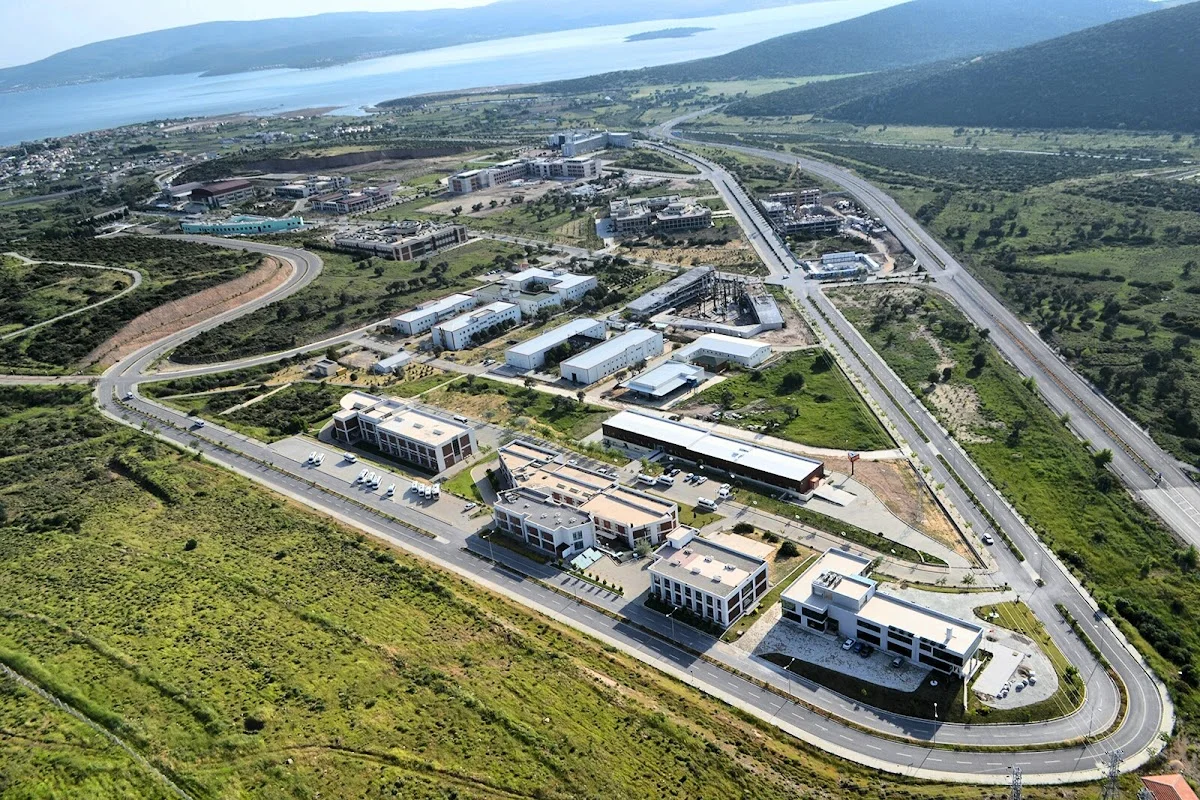 İZMİR YÜKSEK TEKNOLOJİ ENSTİTÜSÜ Kampüs Fotoğrafı