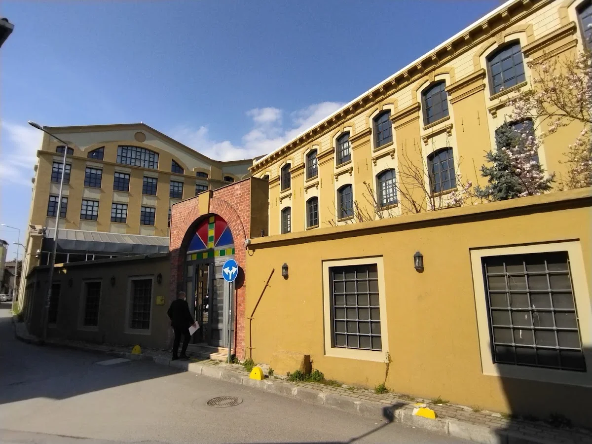 KADİR HAS ÜNİVERSİTESİ Kampüs Fotoğrafı