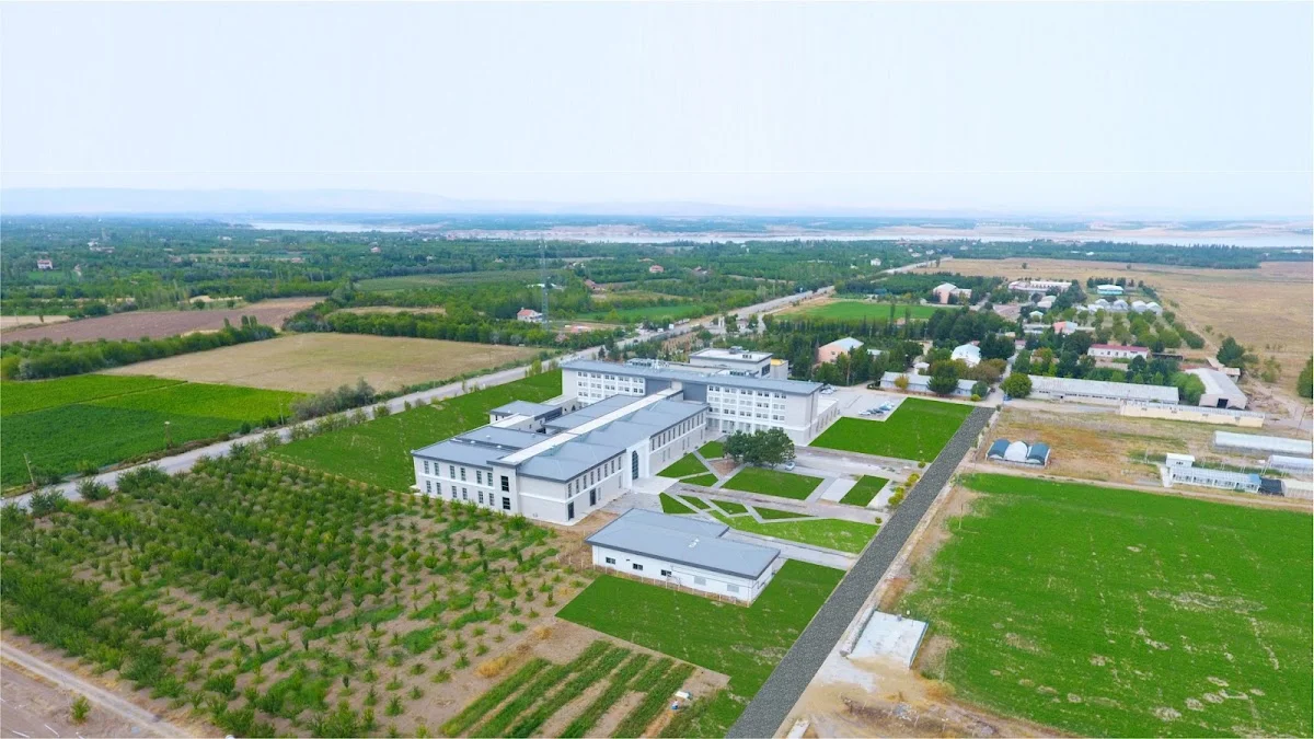 MALATYA TURGUT ÖZAL ÜNİVERSİTESİ Kampüs Fotoğrafı