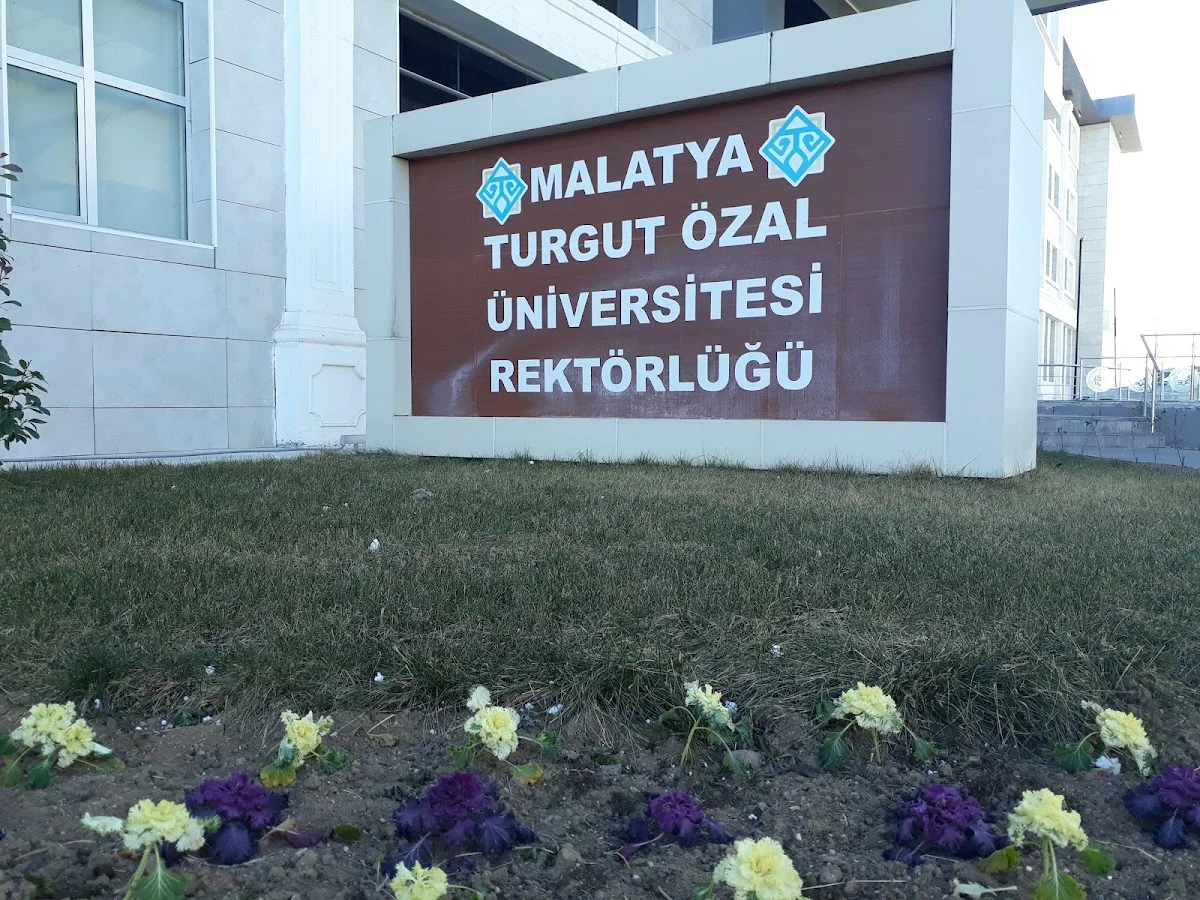 MALATYA TURGUT ÖZAL ÜNİVERSİTESİ Kampüs Fotoğrafı
