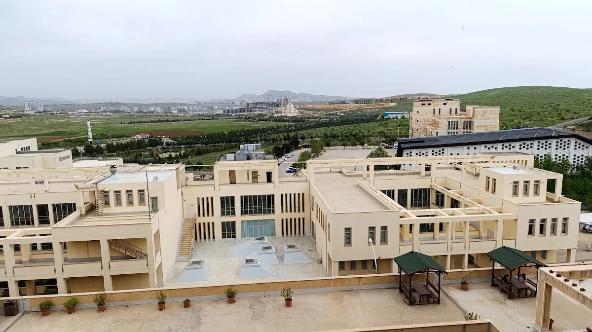 MARDİN ARTUKLU ÜNİVERSİTESİ Kampüs Fotoğrafı