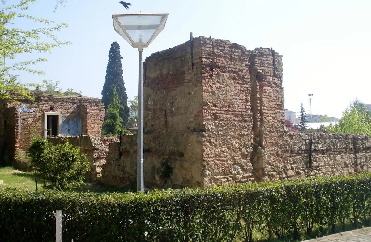 MARMARA ÜNİVERSİTESİ Kampüs Fotoğrafı