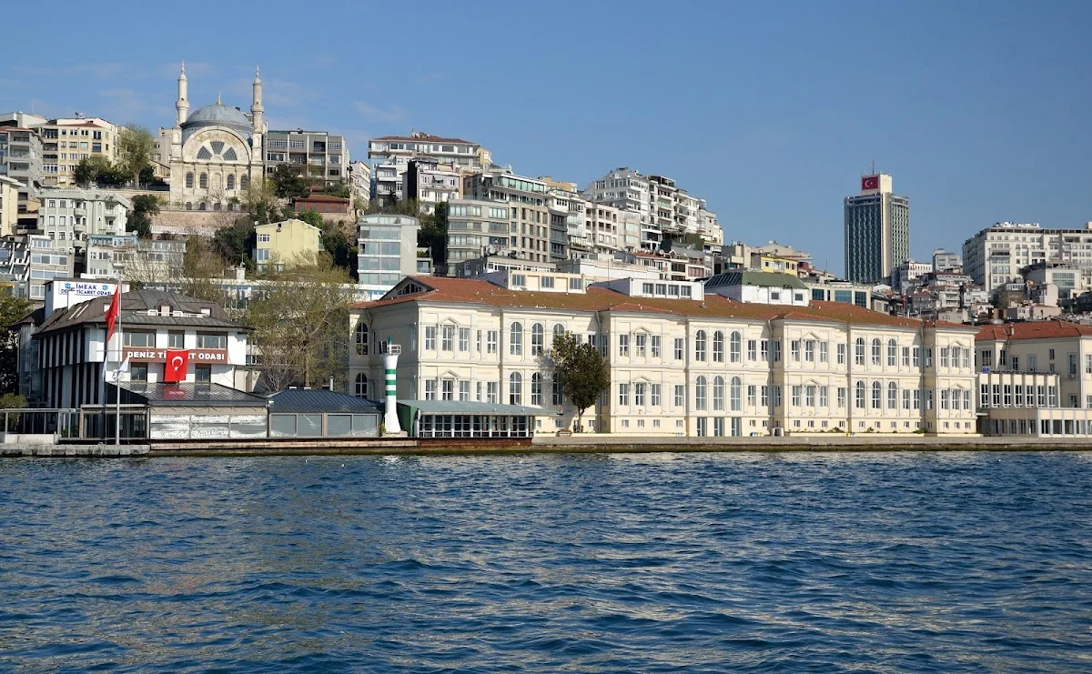 MİMAR SİNAN GÜZEL SANATLAR ÜNİVERSİTESİ