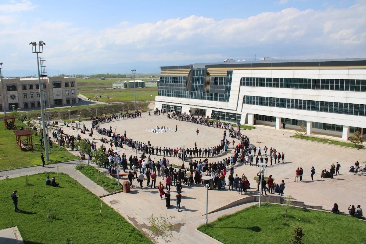 MUŞ ALPARSLAN ÜNİVERSİTESİ Kampüs Fotoğrafı