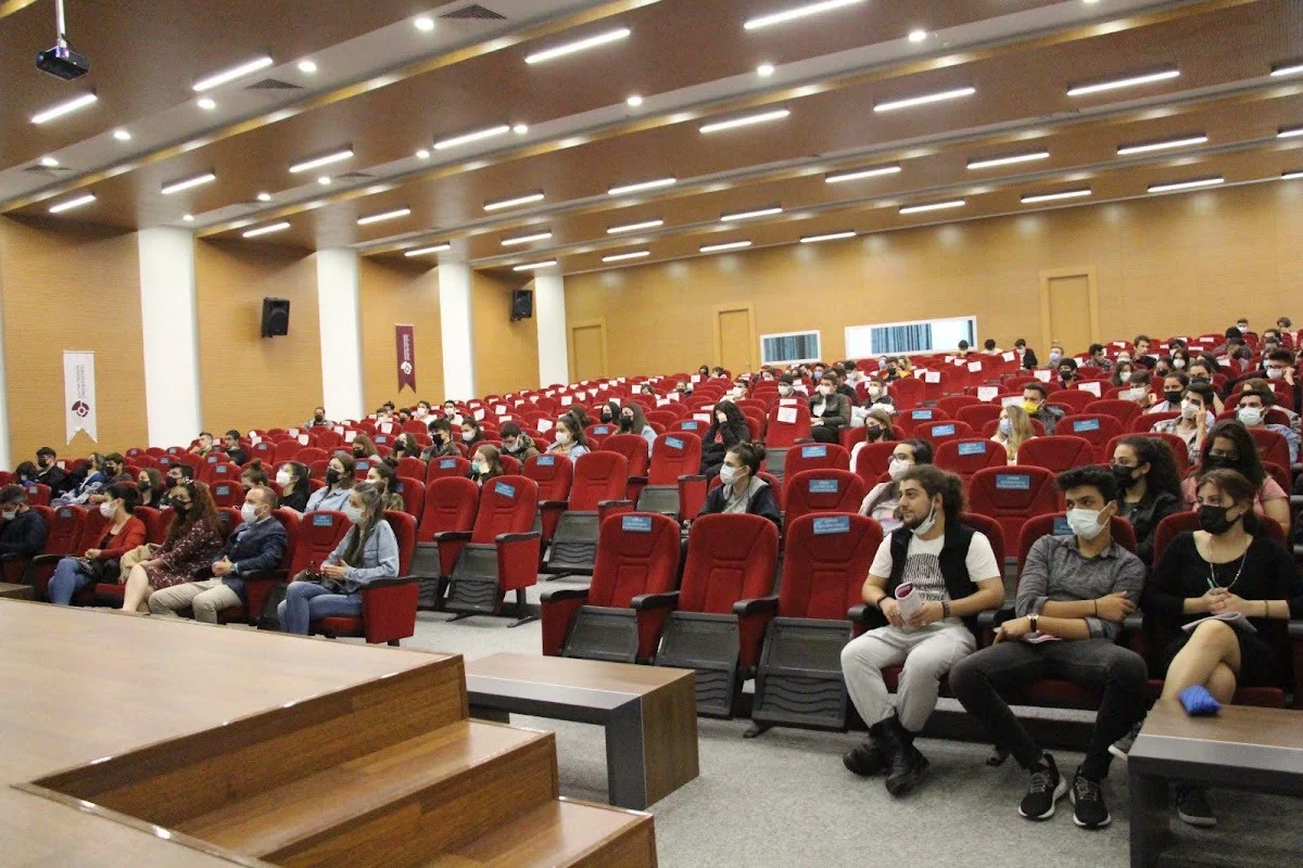OSTİM TEKNİK ÜNİVERSİTESİ Kampüs Fotoğrafı